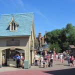 The Haunted Mansion Gets – A Credit Card Sales Stand?