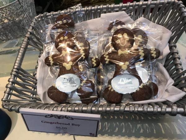 There are also some delicious treats available nearby like this gingerbread boy cookie!