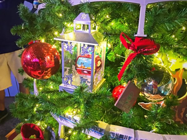 The new Disney Skyliner gets a ornament featuring Pluto.