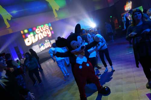 The Mouse is a pretty good dancer!