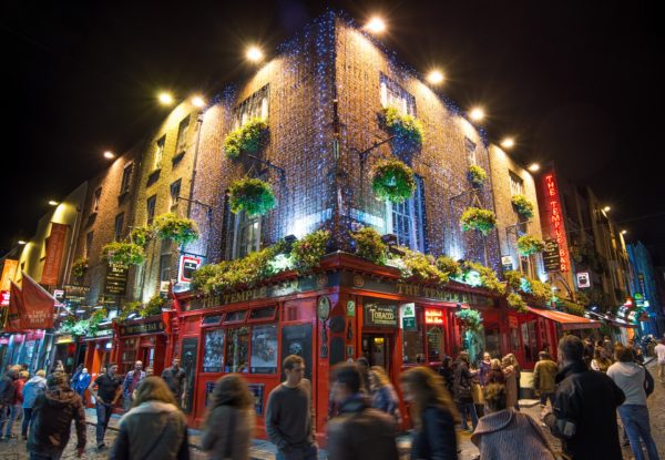 Imagine the fun of visiting an Irish pub in EPCOT!