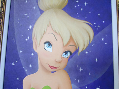 This Tinker Bell looks realistic, doesn't it?