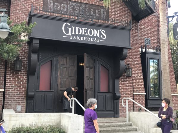 The entrance is at these two huge wooden doors. As the story goes, the bakehouse used to be a bookstore (back in the old days when those were a thing).